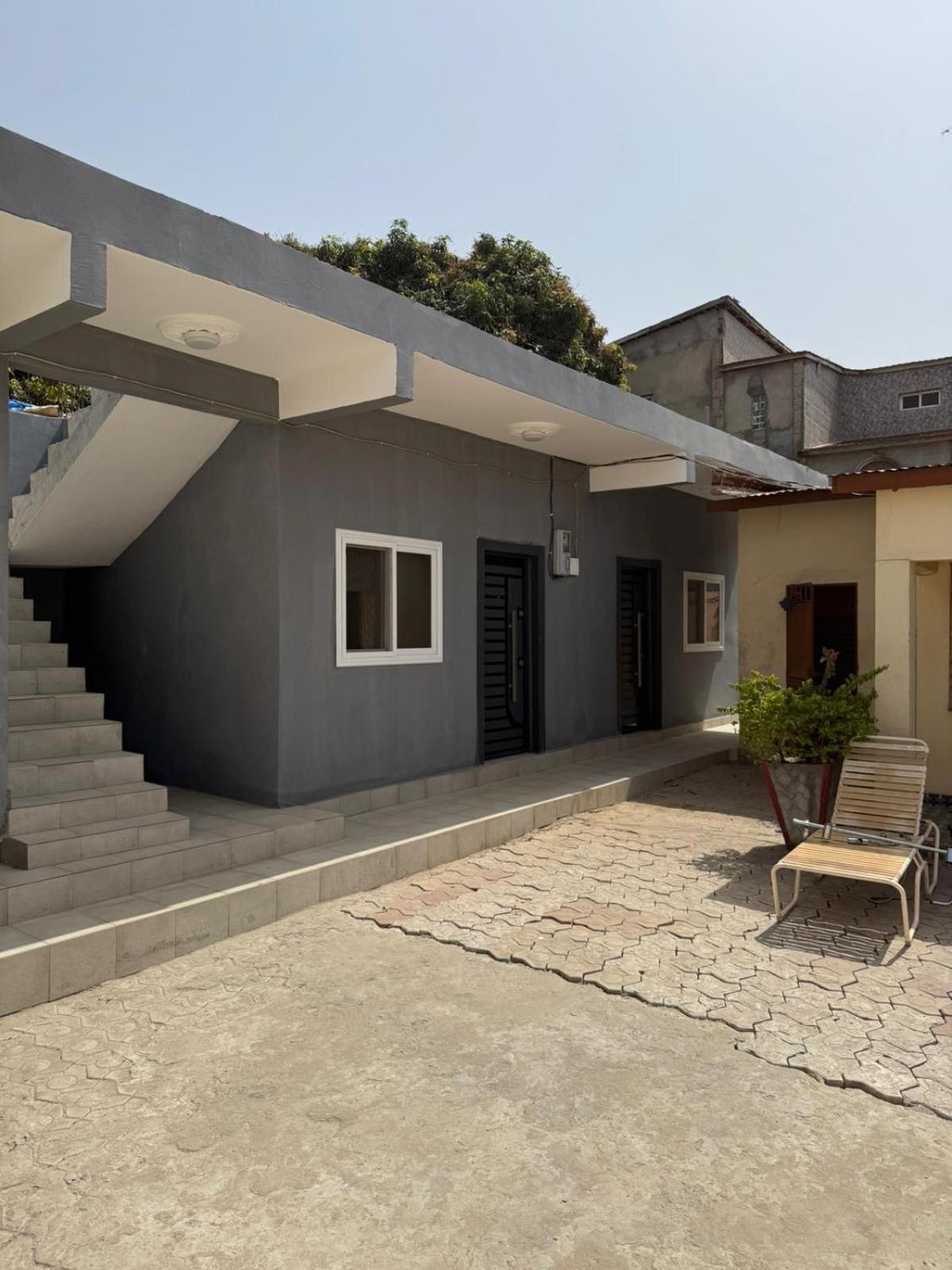 Gam Properties Guest House Kololi Exterior photo